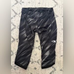 The North Face Women’s Cropped Athletic Leggings Gray Print Size Small